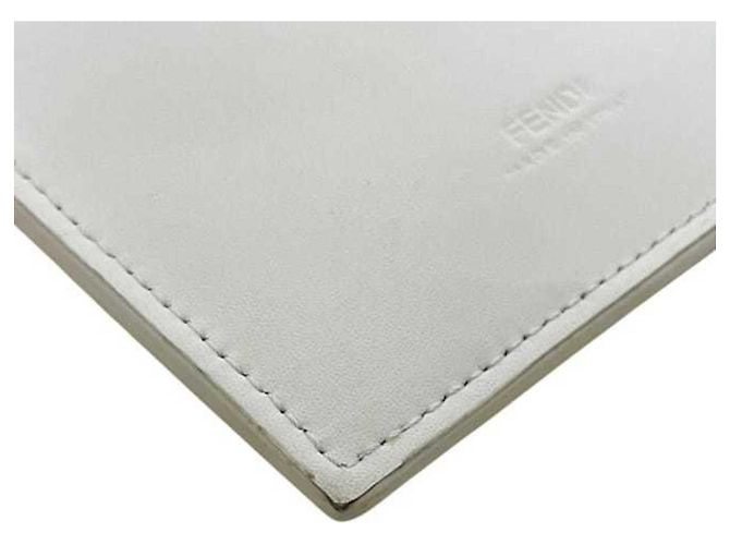 Pochette per telefono Fendi in pelle e pelliccia beige bianco - vista 6