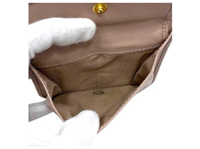 Prada Tri-fold Wallet aus beigefarbenem Saffiano-Leder - Ansicht 6