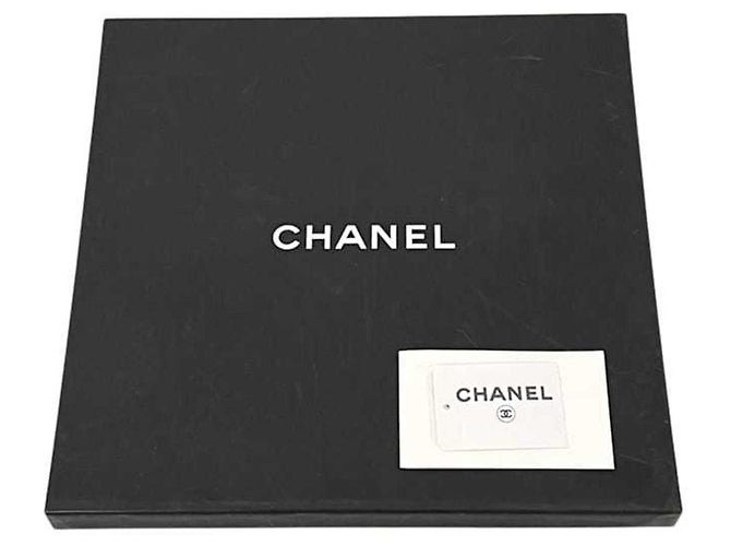 Chanel Cashmere-Stola in Rot - Ansicht 9