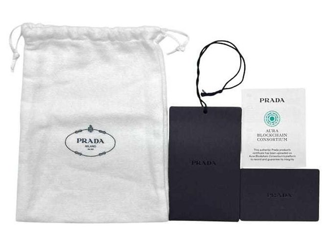 Prada Gürtel aus schwarzem Saffiano-Leder - Ansicht 11