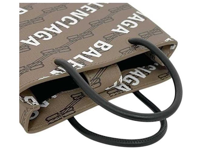Borsa a tracolla in pelle beige Balenciaga - vista 9