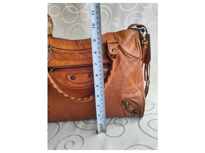 City Borsa Balenciaga Velo in pelle di agnello Cognac Beige - vista 12