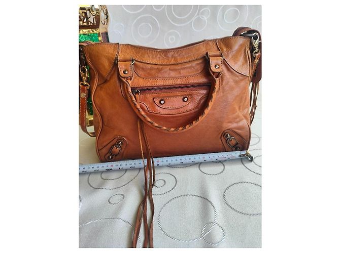 City Borsa Balenciaga Velo in pelle di agnello Cognac Beige - vista 13
