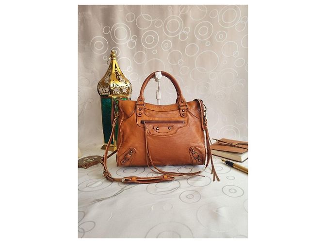 City Borsa Balenciaga Velo in pelle di agnello Cognac Beige - vista 3