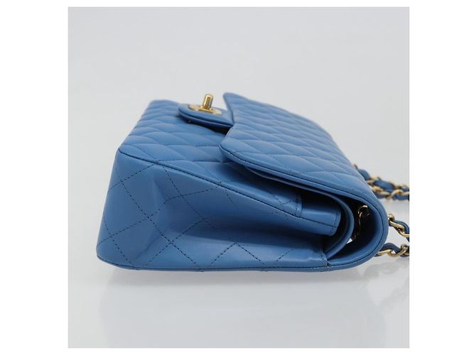 Chanel Matelassé Lambskin leather 25 Blu - vista 3