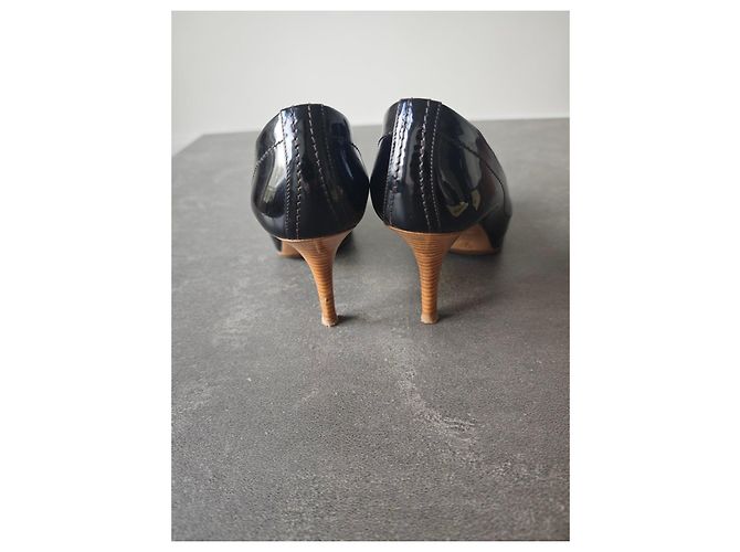 Louis Vuitton Lackleder Pumps Schwarz - Ansicht 3