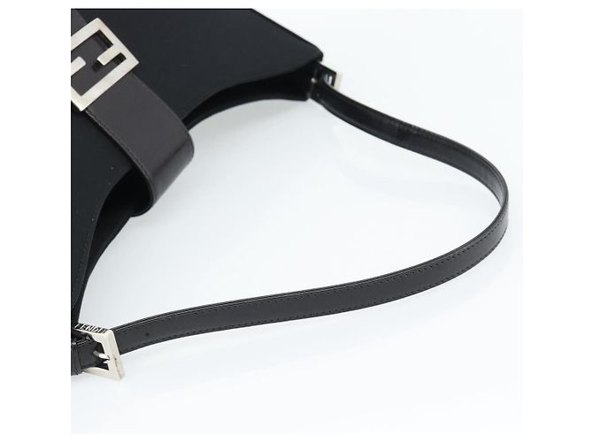 Borsa a tracolla FENDI Mamma Baguette in jersey di cotone nero e argento Auth 187506V - vista 7