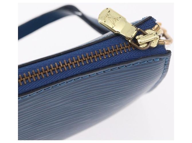 LOUIS VUITTON Epi Pochette Accessoires Pochette Blu M52985 LV Auth 187669 - vista 10