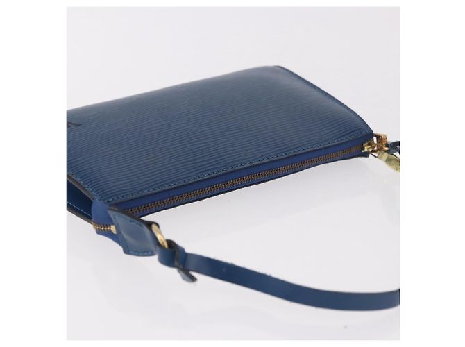 LOUIS VUITTON Epi Pochette Accessoires Pochette Blu M52985 LV Auth 187669 - vista 6