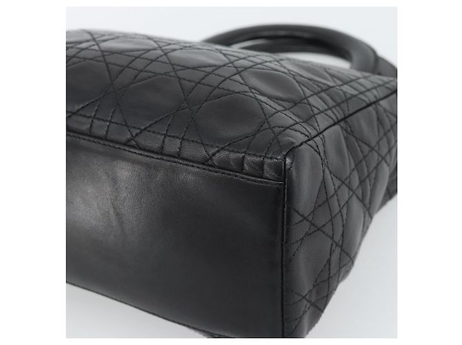 Borsa Christian Dior Lady Dior in pelle di agnello nera e oro Auth 186836SAV Nero D'oro - vista 15