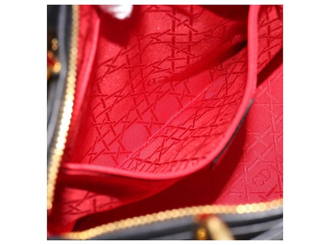 Borsa Christian Dior Lady Dior in pelle di agnello nera e oro Auth 186836SAV Nero D'oro - vista 21