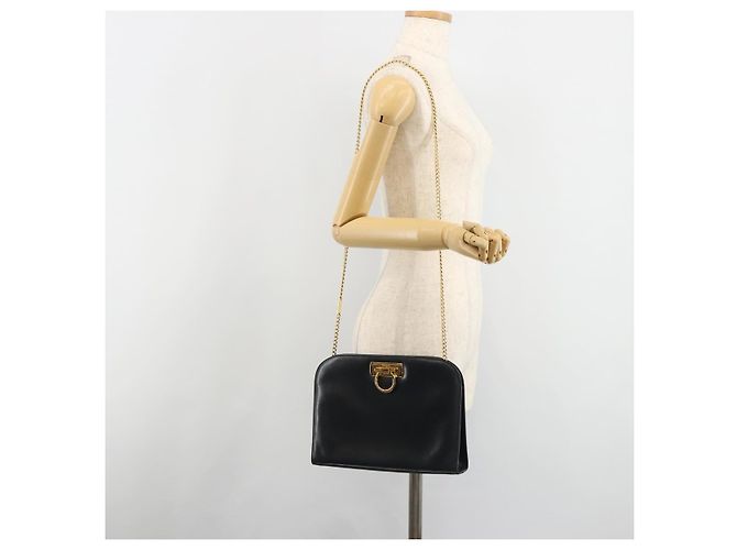 Borsa a tracolla Salvatore Ferragamo Gancini in catena di pelle blu navy e oro Auth ka4772 D'oro - vista 22