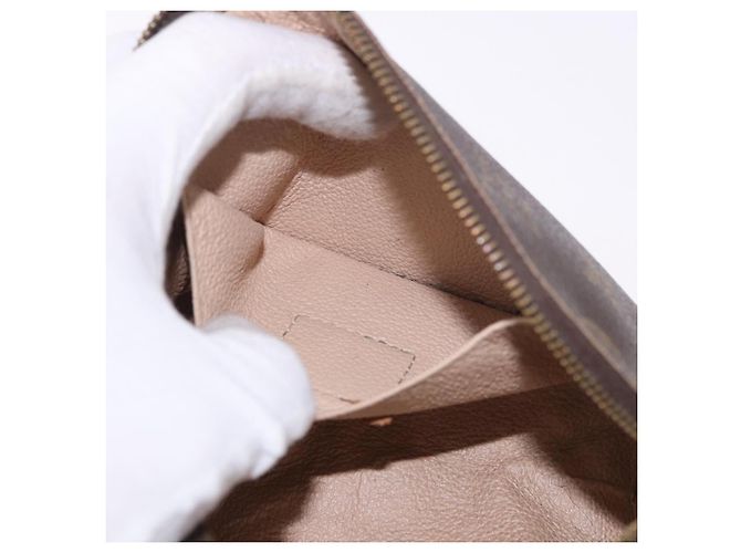 LOUIS VUITTON Monogram Pochette Cosmetic PM Pochette M43998 LV Auth 185800 Monogramma - vista 11