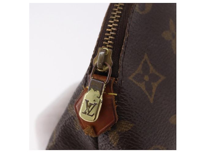 LOUIS VUITTON Monogram Pochette Cosmetic PM Pochette M43998 LV Auth 185800 Monogramma - vista 8