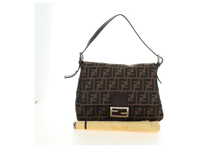 FENDI Zucca Canvas Mamma Baguette Shoulder Bag Black Brown Auth 185309M Marrone Nero - vista 12