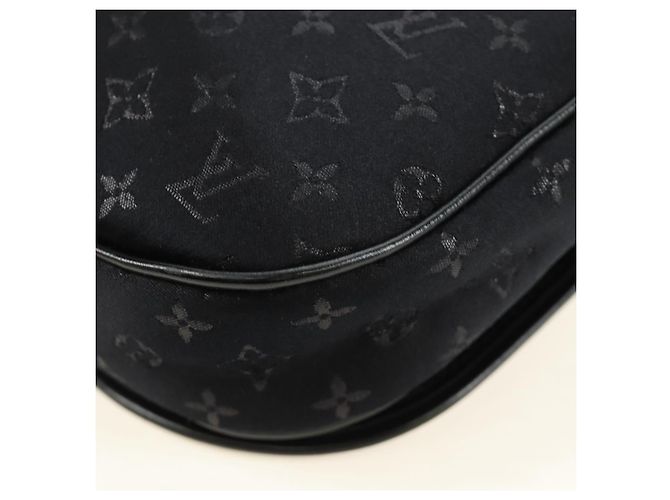 LOUIS VUITTON Monogram Satin Musette Comte de Fe Bag Black M92273 LV Auth 179540SAV Schwarz - Ansicht 17