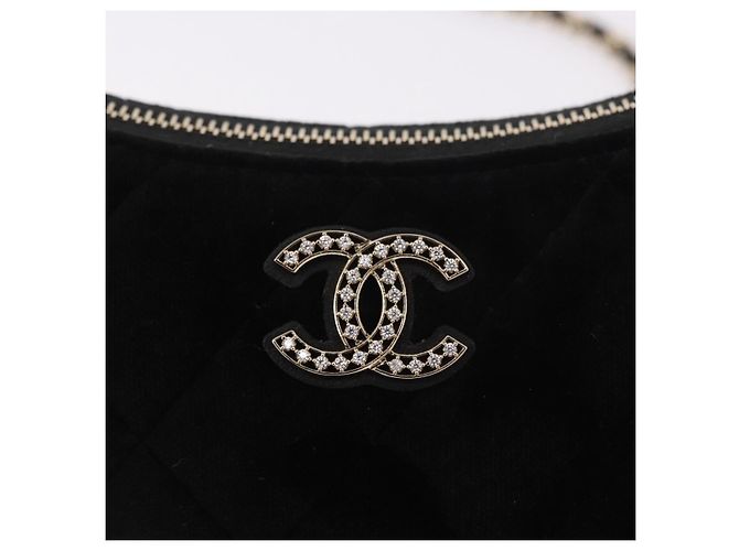 CHANEL Matelasse Chain Shoulder Bag Velor Black Gold CC Auth 186258SM Nero D'oro - vista 17