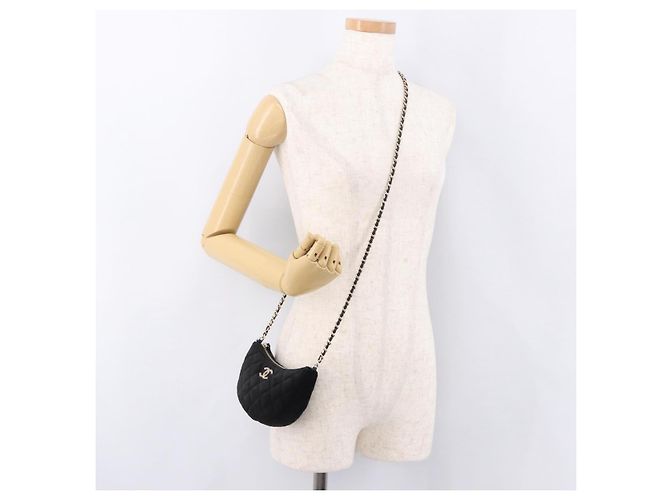 CHANEL Matelasse Chain Shoulder Bag Velor Black Gold CC Auth 186258SM Nero D'oro - vista 22