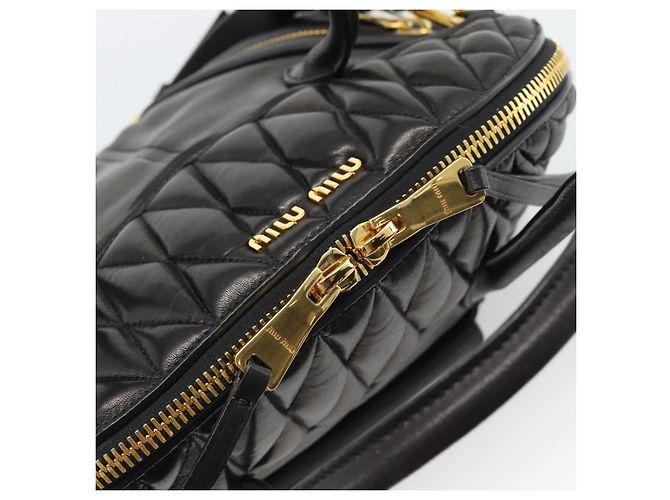 Borsa Miu Miu Matelasse Biker in pelle di agnello 2 modi Nero Oro Auth 187637V D'oro - vista 20