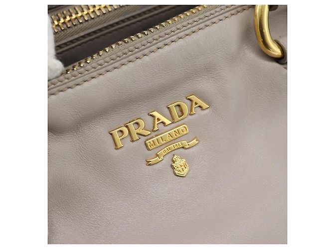 PRADA Galleria Handtasche aus Leder 2way Grau Gold Auth 186121V - Ansicht 20