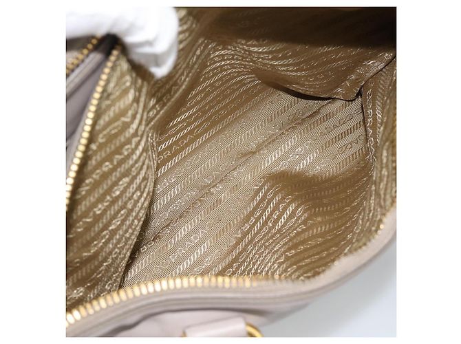 PRADA Galleria Handtasche aus Leder 2way Grau Gold Auth 186121V - Ansicht 28