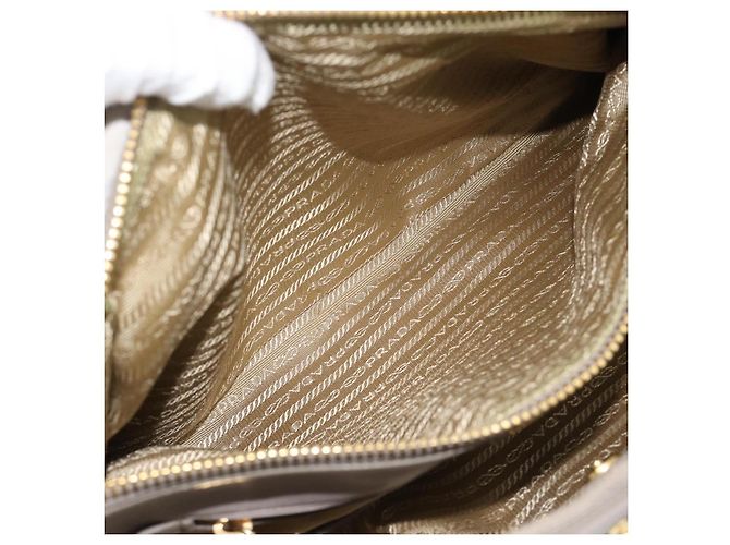 PRADA Galleria Handtasche aus Leder 2way Grau Gold Auth 186121V - Ansicht 30