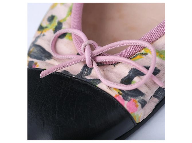 Ballerine Chanel con punta bicolore in tela multicolore e pelle verniciata - vista 4