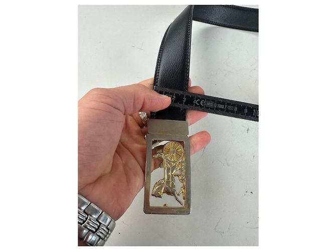 Céline Vintage Celine Ledergürtel Schwarz mit goldener Kutsche und Pferd Schnalle - Ansicht 9