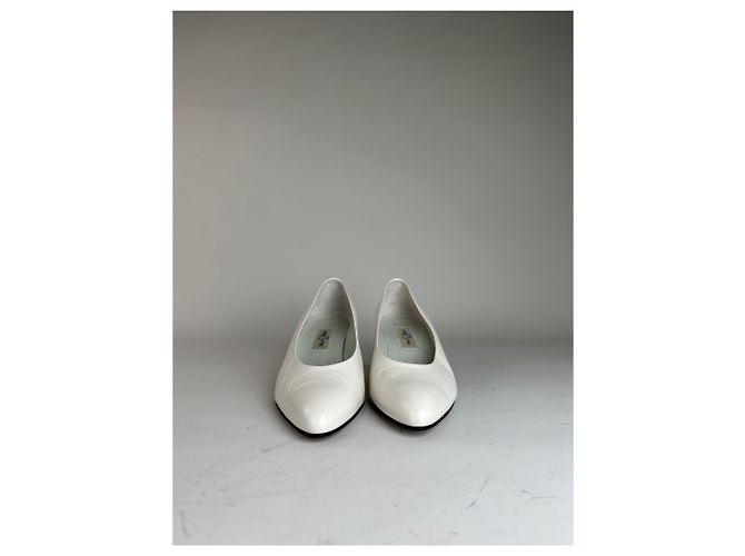 Chloé Décolleté in pelle vintage Chloe, tacco argento, bianco EU37 - vista 3