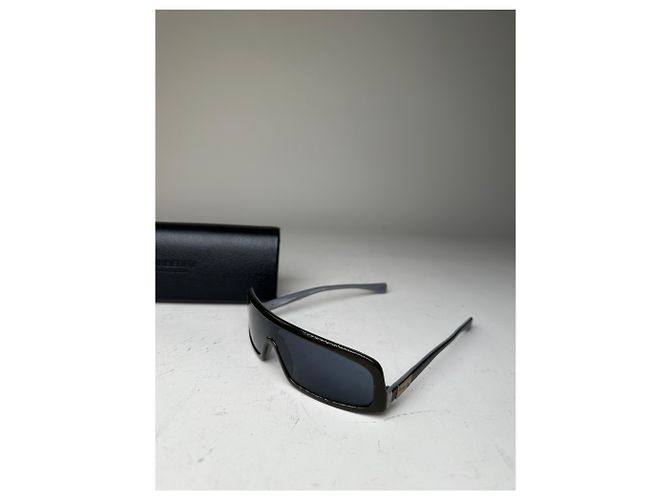 Occhiali da sole Vintage Chanel Logo Temple Nero Argento - vista 4