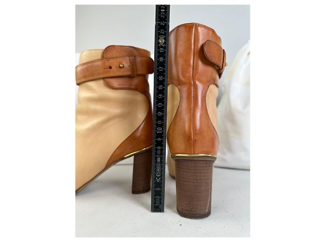 Chloé Stivaletti in pelle vintage Chloe Beige Tan EU37 - vista 7