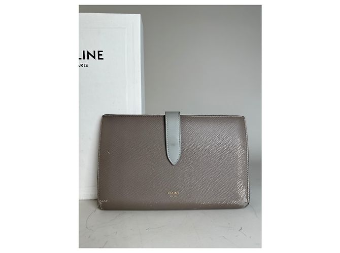 Edge Céline Vintage Celine Textured Leather Wallet Grey Silver - view 10