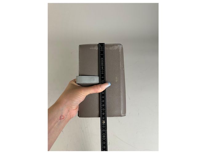 Edge Céline Vintage Celine Textured Leather Wallet Grey Silver - view 8