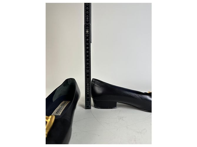 Chloé Vintage Chloe Leder-Wildleder-Schuh mit Schnalle Schwarz Gold EU35.5 - Ansicht 10