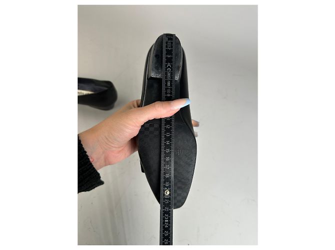 Chloé Vintage Chloe Leder-Wildleder-Schuh mit Schnalle Schwarz Gold EU35.5 - Ansicht 12