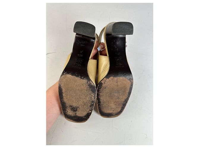 Vintage Bottega Veneta Leder Slingback Pumps Hellgold EU35.5 - Ansicht 10