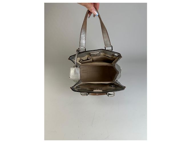Céline Tote in pelle metallizzata vintage Celine Argento - vista 3