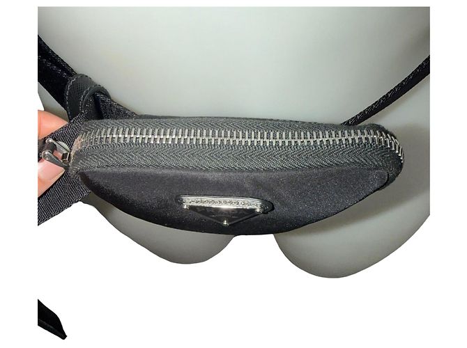 Prada Borsa cintura pouch Triangle in Re-Nylon Nero - vista 3