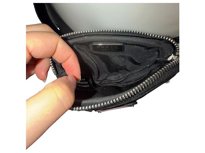Prada Borsa cintura pouch Triangle in Re-Nylon Nero - vista 5