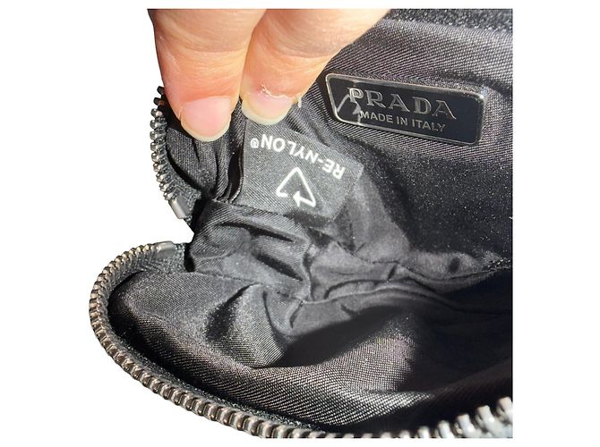Prada Borsa cintura pouch Triangle in Re-Nylon Nero - vista 7