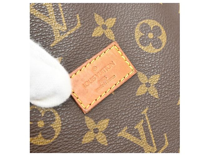 Louis Vuitton Saumur Monogram Canvas 43 Marrone - vue 4