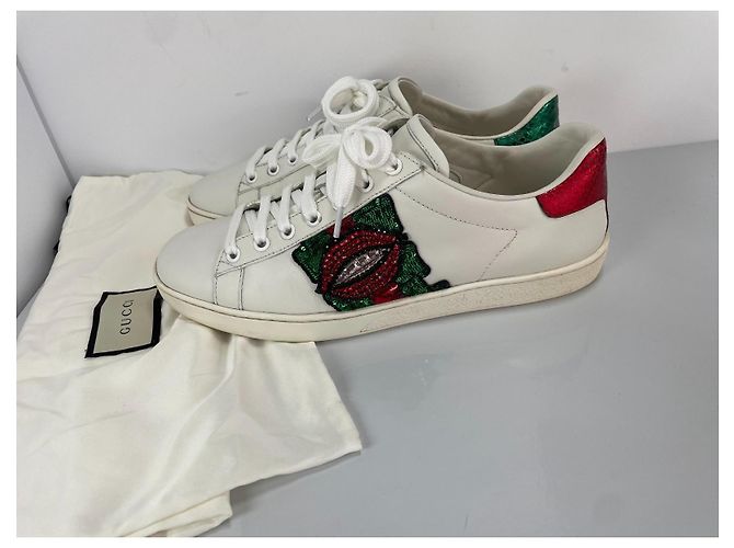 Gucci Ace Baskets en cuir avec application lèvres Blanc Rouge Vert Métallisé - vue 2