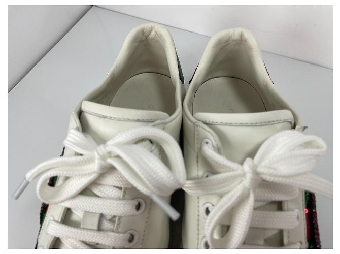 Gucci Ace Baskets en cuir avec application lèvres Blanc Rouge Vert Métallisé - vue 7