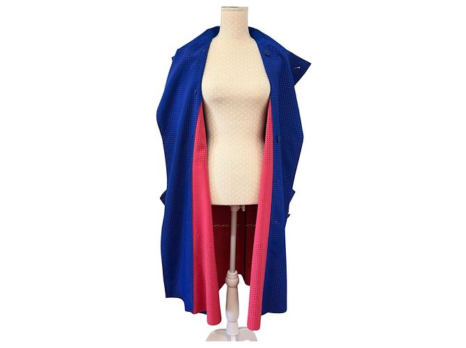 Issey Miyake Gabardina con corte láser Roja Azul - vista 4
