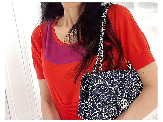 Borsa Chanel Classic Flap blu navy in tessuto Bianco - vista 6