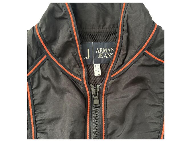 Chaqueta corta de seda Armani Jeans con ribete rojo Negro - vista 3