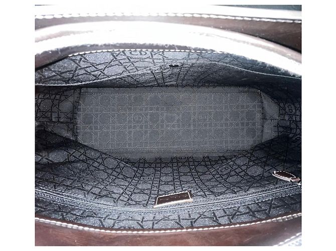 Christian Dior Borsa Tote in Pelle Marrone Scuro - vista 19