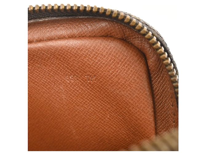 Louis Vuitton Pochette Marly Bandouliere Monogram Canvas medium Marron - vue 5