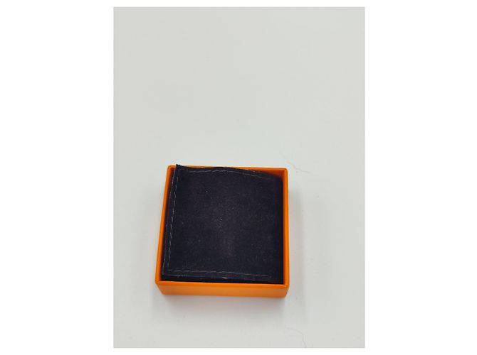 Hermès Orecchini Pop H Oro Giallo e Smalto Nero D'oro - vista 11