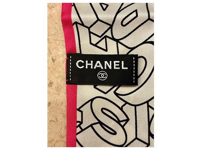 Chanel Slim Bandeau Foulard Monogramma Nero e Bianco Rosa - vista 5